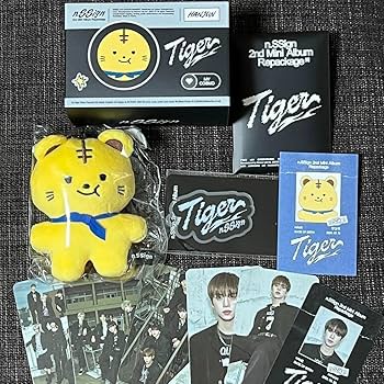 【希少】n.SSign ハンジュン Keyring トレカ キーリング セット 希少】n.SSign ハンジュン Keyring トレカ キーリング セット